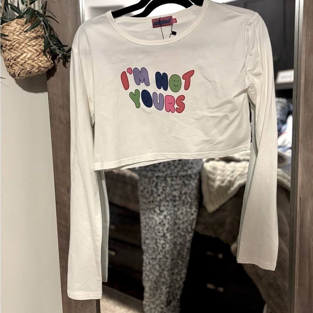 Edikted “I’m not yours” White Long Sleeve Crop Top